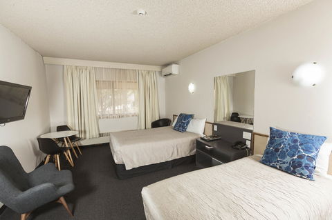 Belconnen Way Motel And Serviced Apartments - Accommodation Mount Tamborine 0