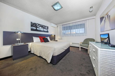Belconnen Way Motel And Serviced Apartments - Accommodation Mount Tamborine 1
