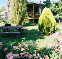 Holyrood House - Accommodation Mount Tamborine