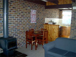 Warrawee Holiday Units - Accommodation Mount Tamborine 0