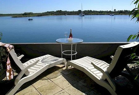 Noosa Shores Resort - Accommodation Mount Tamborine 1