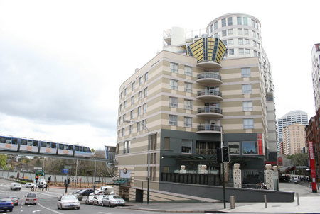 Seasons Darling Harbour - Accommodation Mount Tamborine 0