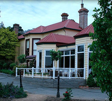 Central Springs Inn - Accommodation Mount Tamborine 0