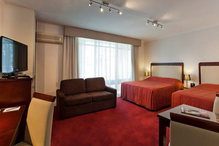 Best Western Ensenada Motor Inn And Suites - Accommodation Mount Tamborine 1