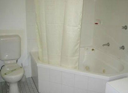 Parkway Motel - Accommodation Mount Tamborine 4