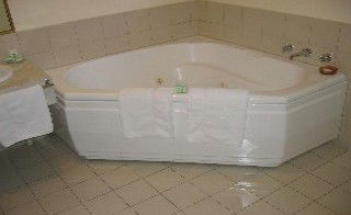 St Georges Motor Inn - Accommodation Mount Tamborine 2