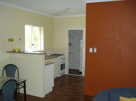 Gale Street Motel And Villas - Accommodation Mount Tamborine 2