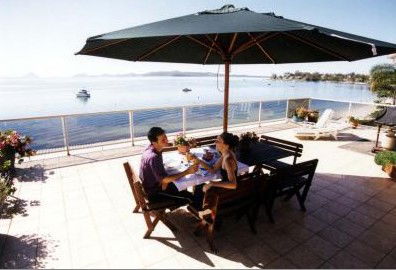 The Mitchells Waterfront B & B - Accommodation Mount Tamborine 3