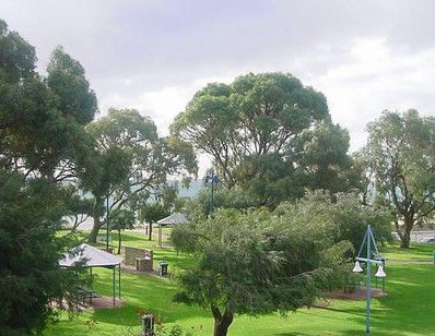 Beachside Apartment Hotel - Accommodation Mount Tamborine 1