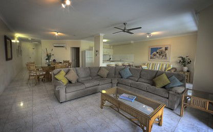 Costa Royale Beachfront Apartments - Accommodation Mount Tamborine 1