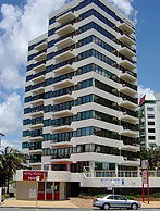 Beachfront Towers - Accommodation Mount Tamborine 0