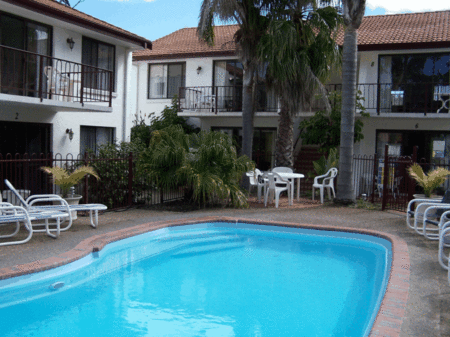 Peninsular Apartments - Accommodation Mount Tamborine 0