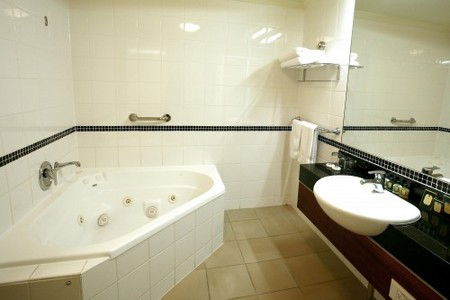 Lasseters Hotel Casino - Accommodation Mount Tamborine 3