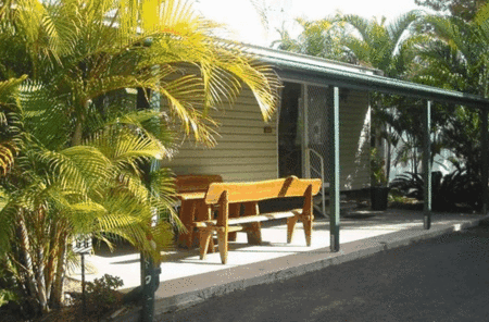 Cane Village Holiday Park - Accommodation Mount Tamborine 1