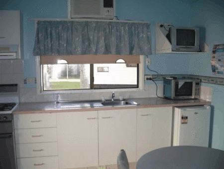 Oakwood Caravan Park - Accommodation Mount Tamborine 2