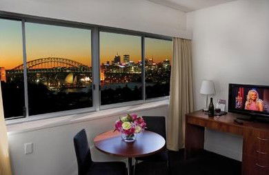 Macleay Serviced Apartment Hotel - Accommodation Mount Tamborine 0