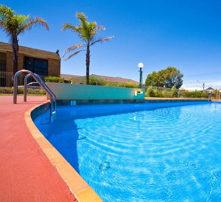 Mid City Warrnambool - Accommodation Mount Tamborine 1