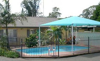 Flying Spur Motel - Accommodation Mount Tamborine 2