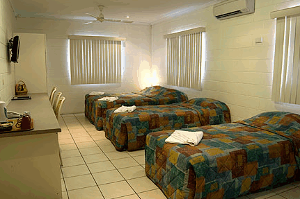 Barrier Reef Motel - Accommodation Mount Tamborine 0