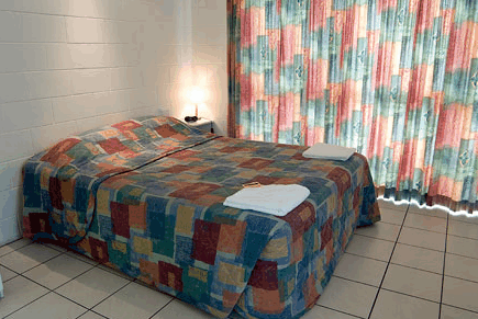 Barrier Reef Motel - Accommodation Mount Tamborine 2