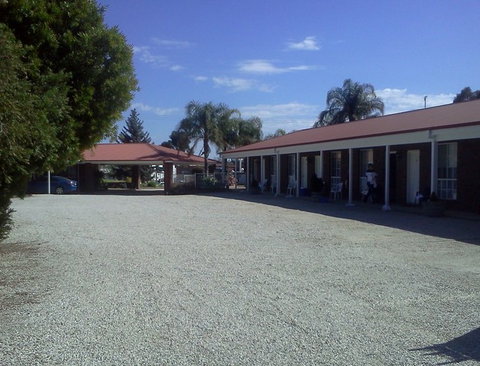 Golden Chain Border Gateway Motel - Accommodation Mount Tamborine 2