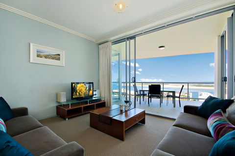 Pumicestone Blue Resort - Accommodation Mount Tamborine 1