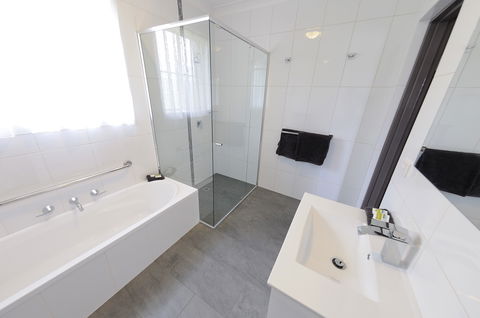 Greenvale Holiday Units - Accommodation Mount Tamborine 3