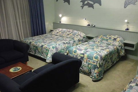 Inverloch Motel - Accommodation Mount Tamborine 4