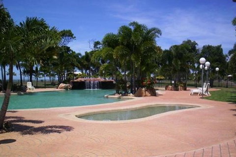 BIG4 Rollingstone Beach Caravan Resort - Accommodation Mount Tamborine 4