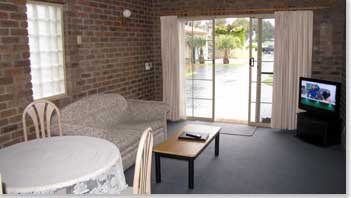 Southern Cross Holiday Apartments - Accommodation Mount Tamborine 0