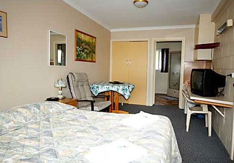 Turnin Motel - Accommodation Mount Tamborine 1