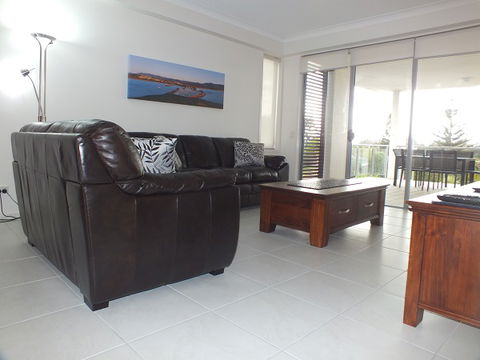 Pacific Marina Apartments - Accommodation Mount Tamborine 5