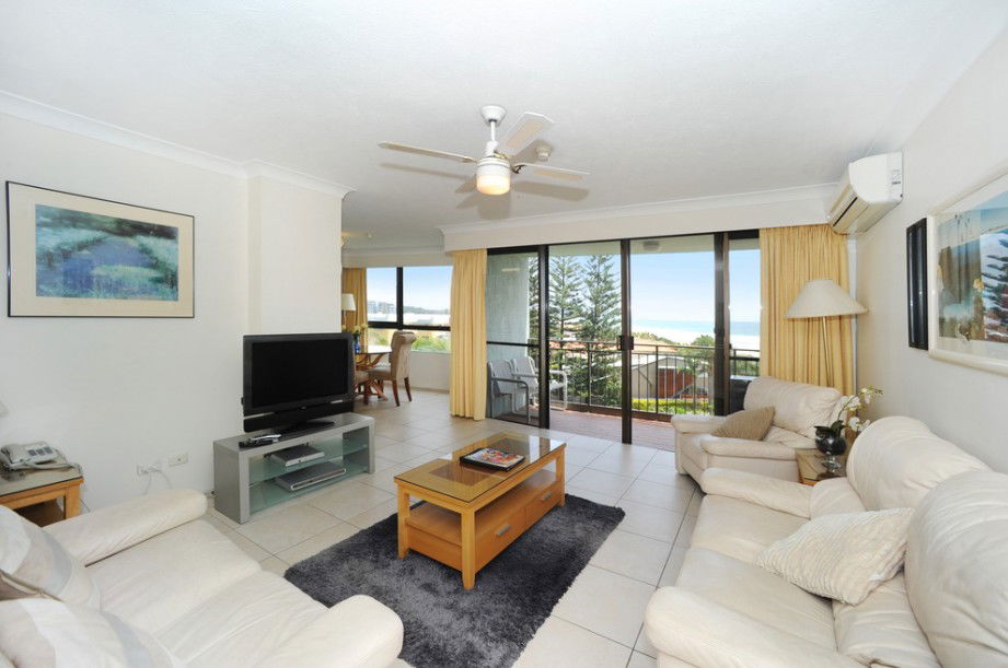 Palm Beach QLD Accommodation Mount Tamborine