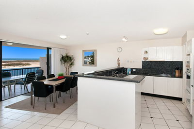 Windward Passage, Golden Beach - Accommodation Mount Tamborine 11