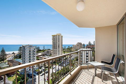 Rainbow Commodore Holiday Apartments - Accommodation Mount Tamborine 1