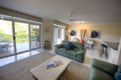 Costa Royale Beachfront Apartments - Accommodation Mount Tamborine 5