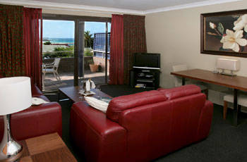 Whale Motor Inn - Accommodation Mount Tamborine 4