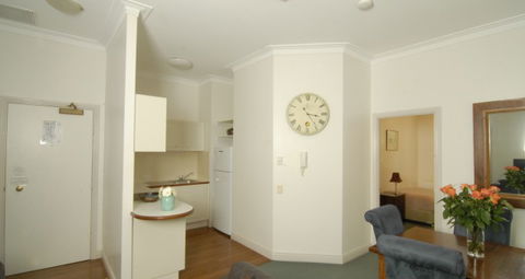 Rothbury On Ann Heritage Apartment Hotel - Accommodation Mount Tamborine 4