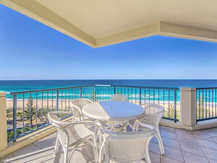 AA Oceana On Broadbeach - Accommodation Mount Tamborine 9