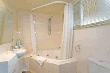 Whitecrest Great Ocean Road Resort - Accommodation Mount Tamborine 3
