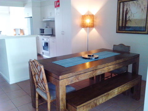 Outrigger Bay Apartments - Accommodation Mount Tamborine 10