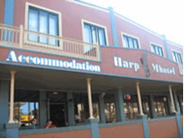 Harp Deluxe Hotel - Accommodation Mount Tamborine 0