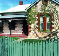 Naracoorte Cottages - Smith Street Villa - Accommodation Mount Tamborine