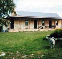 Mt Dutton Bay Woolshed Heritage Cottage - Accommodation Mount Tamborine