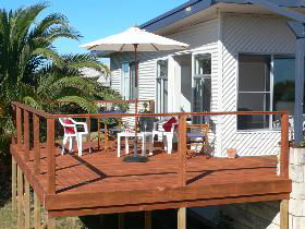 Beachport Escape - Accommodation Mount Tamborine 0