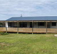Surfin Sceales Beach House - Accommodation Mount Tamborine