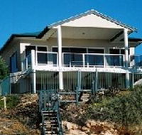 Top Deck Cliff House - Accommodation Mount Tamborine