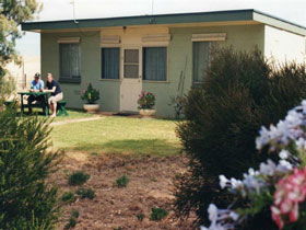Oaklands Fishing Cottage - Accommodation Mount Tamborine 0