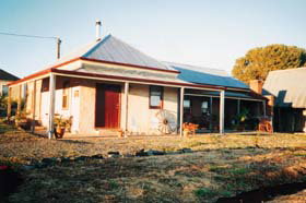 Bethany Cottage - Accommodation Mount Tamborine 0