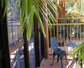 Batchelor Resort - Accommodation Mount Tamborine 0